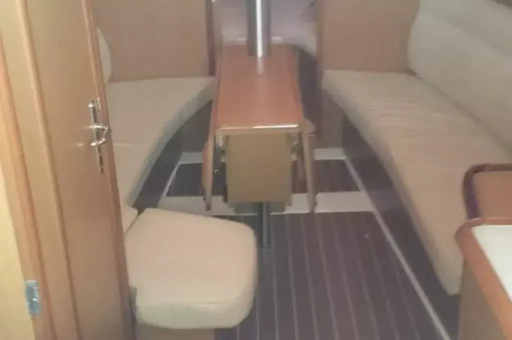 Regina 4 Kiralık Teknesi - 5