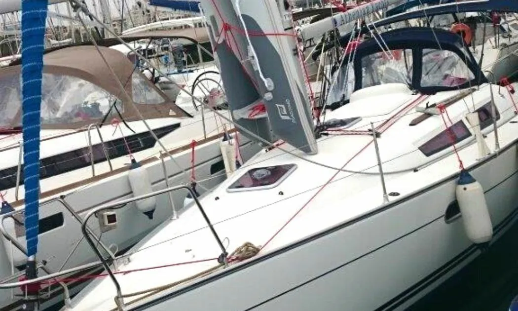 Regina 4 Kiralık Teknesi - 4