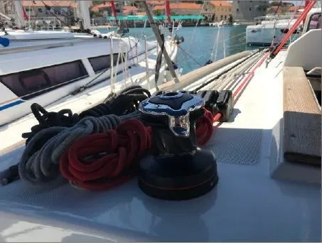 Paola Charterboot - 5