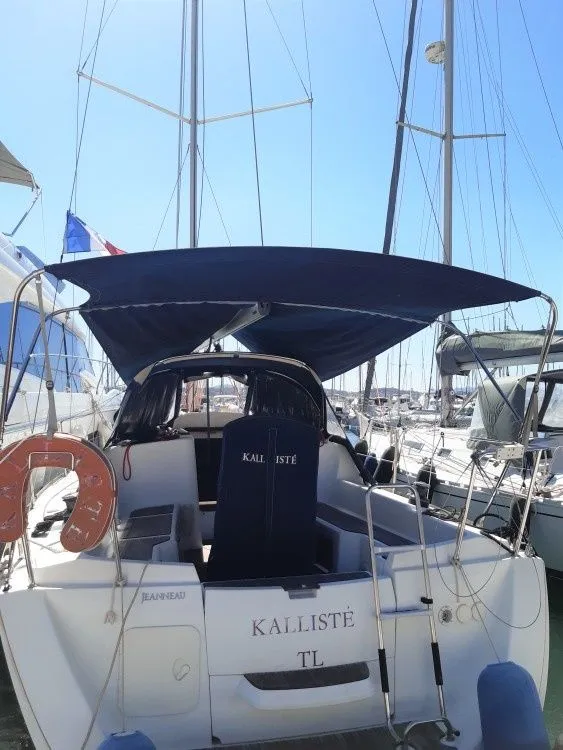 Kalliste Charter Boat