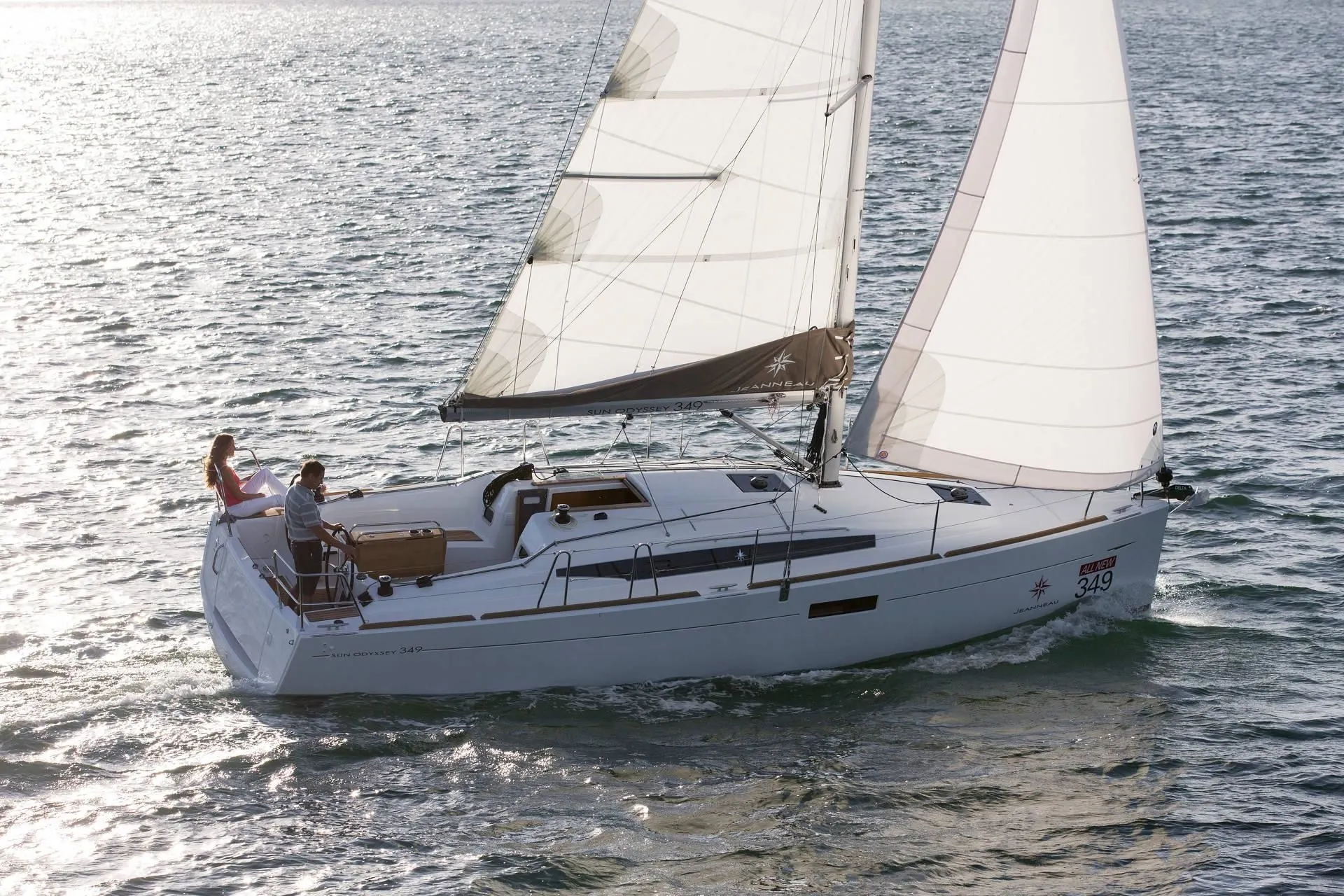 Charter a 10.34m Sailing Yacht in Rodi Garganico