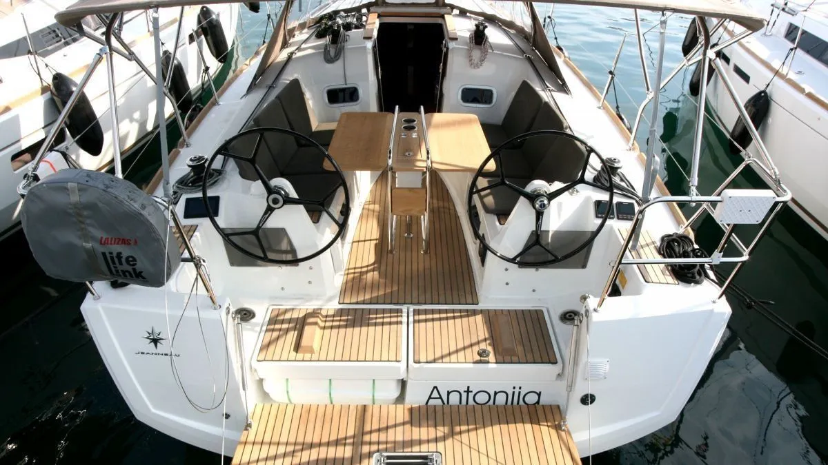 Antonija Charterboot - 3