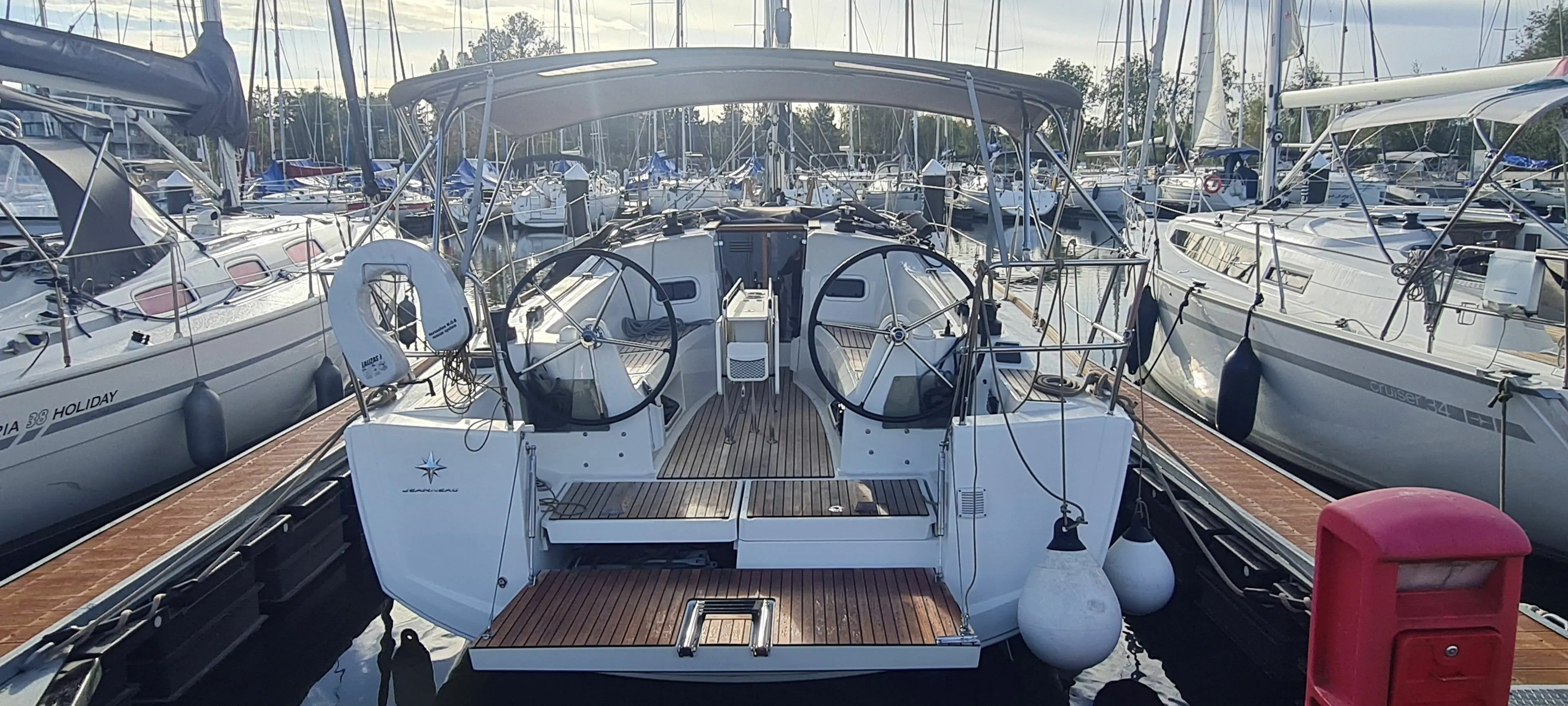 Lena Charter Boat