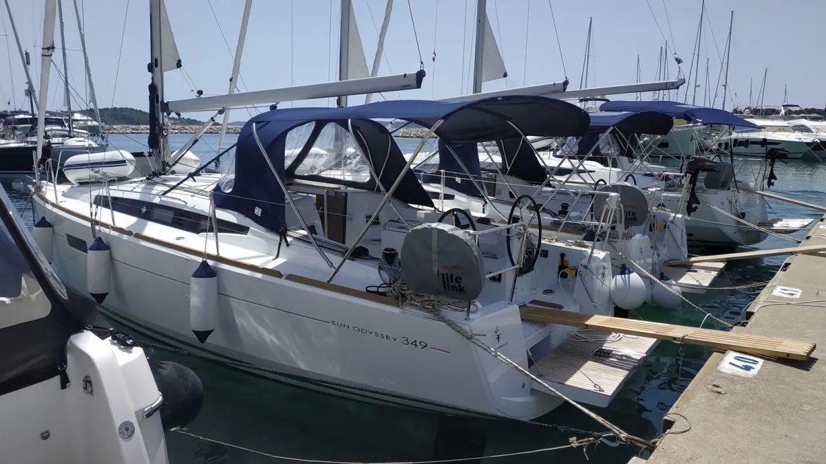 Berry Charterboot - 3