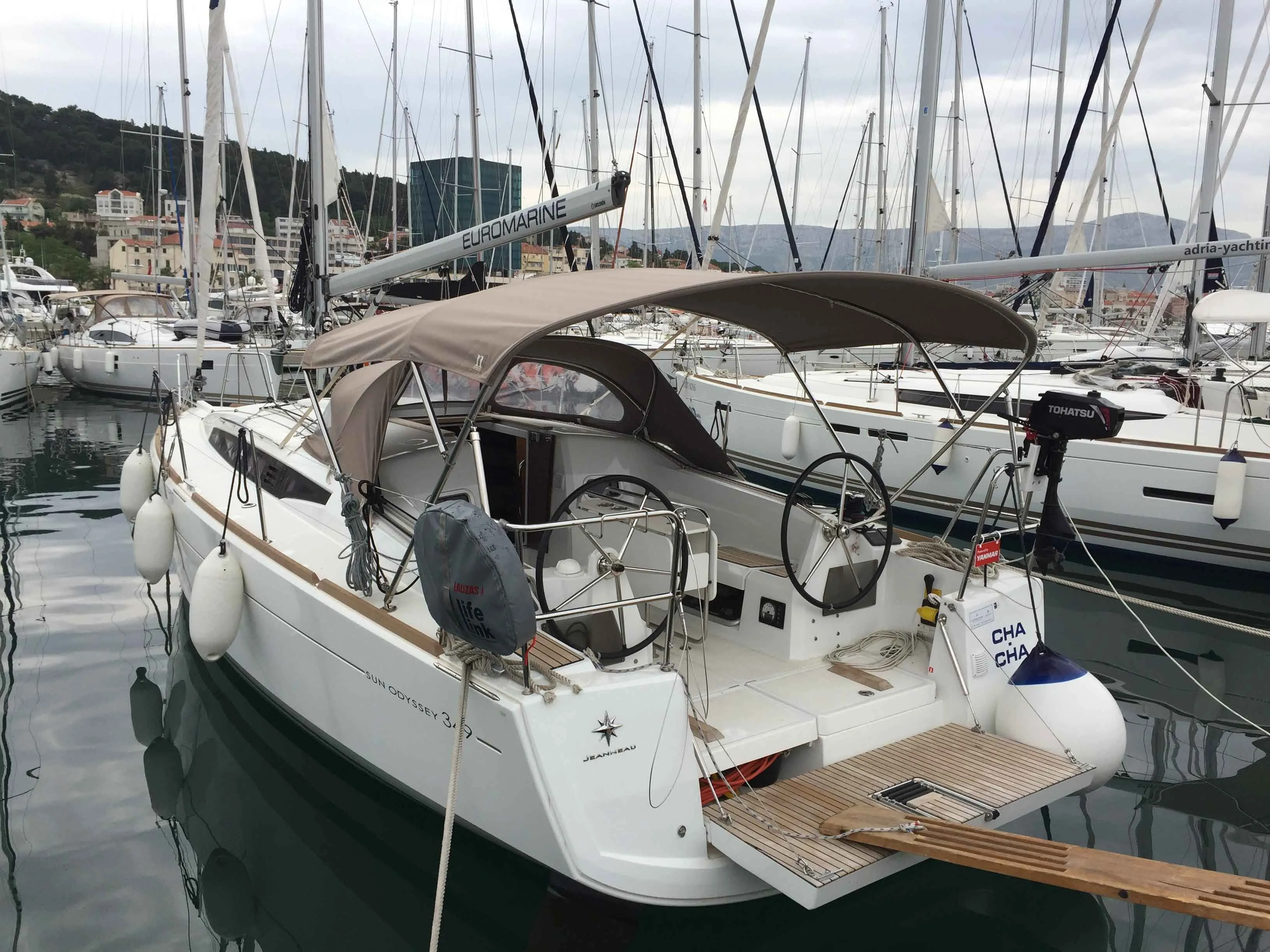 Cha-Cha Charterboot - 5