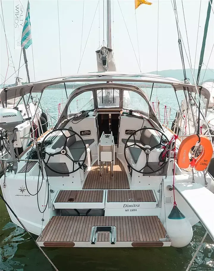 Dimitra Charter Boat