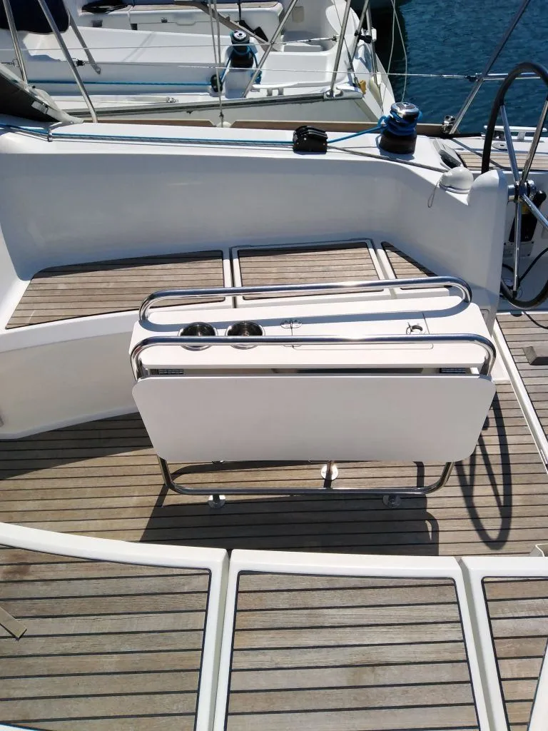 10.34m Saint Malo Boat Hire