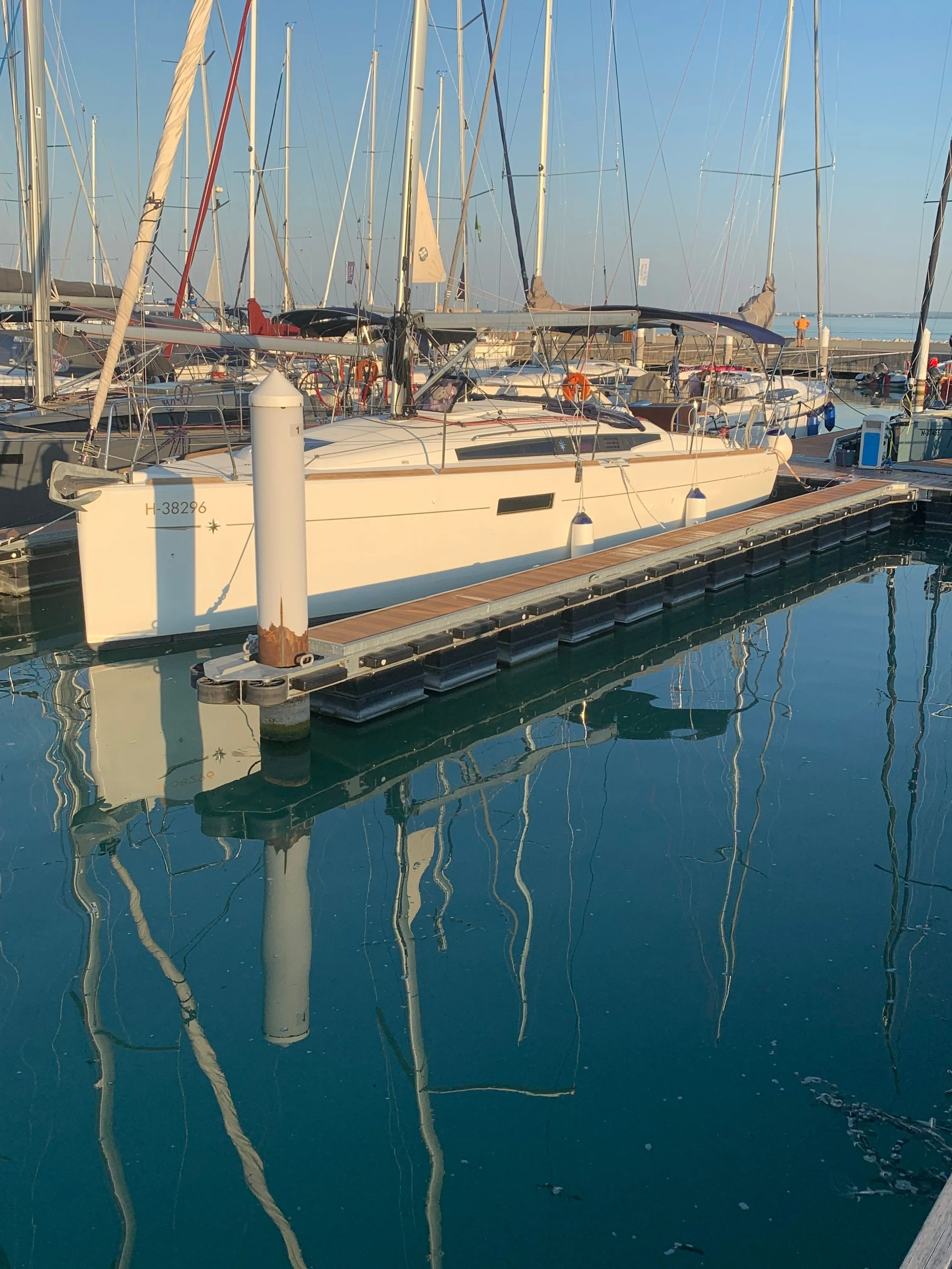Gloria Charter Boat