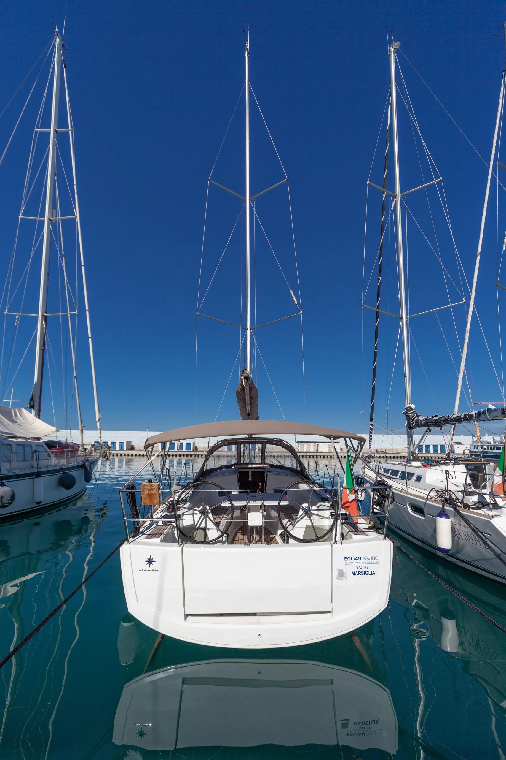 Rent a 10.34m Jeanneau Sun Odyssey 349 in Capo d'Orlando