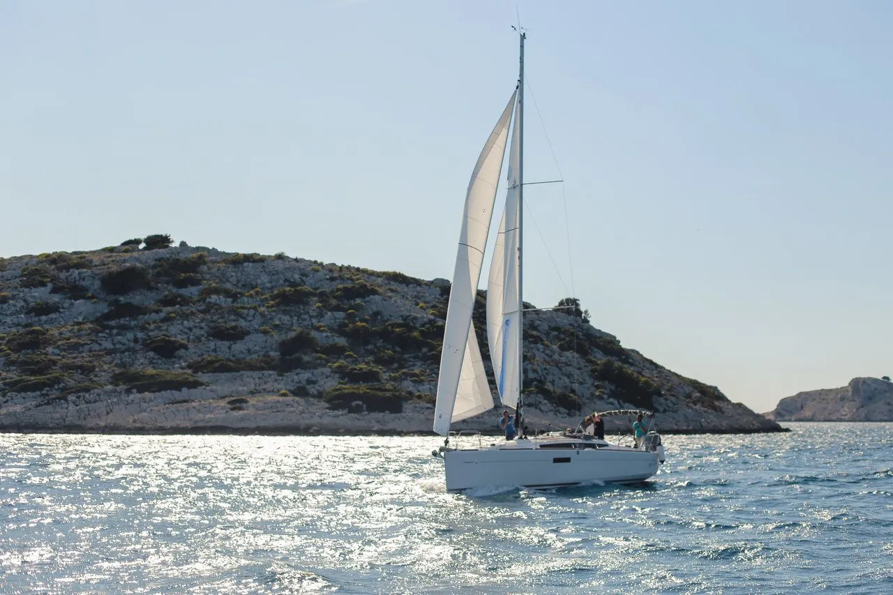 10.34m Ploče Jeanneau Sun Odyssey 349 Hire