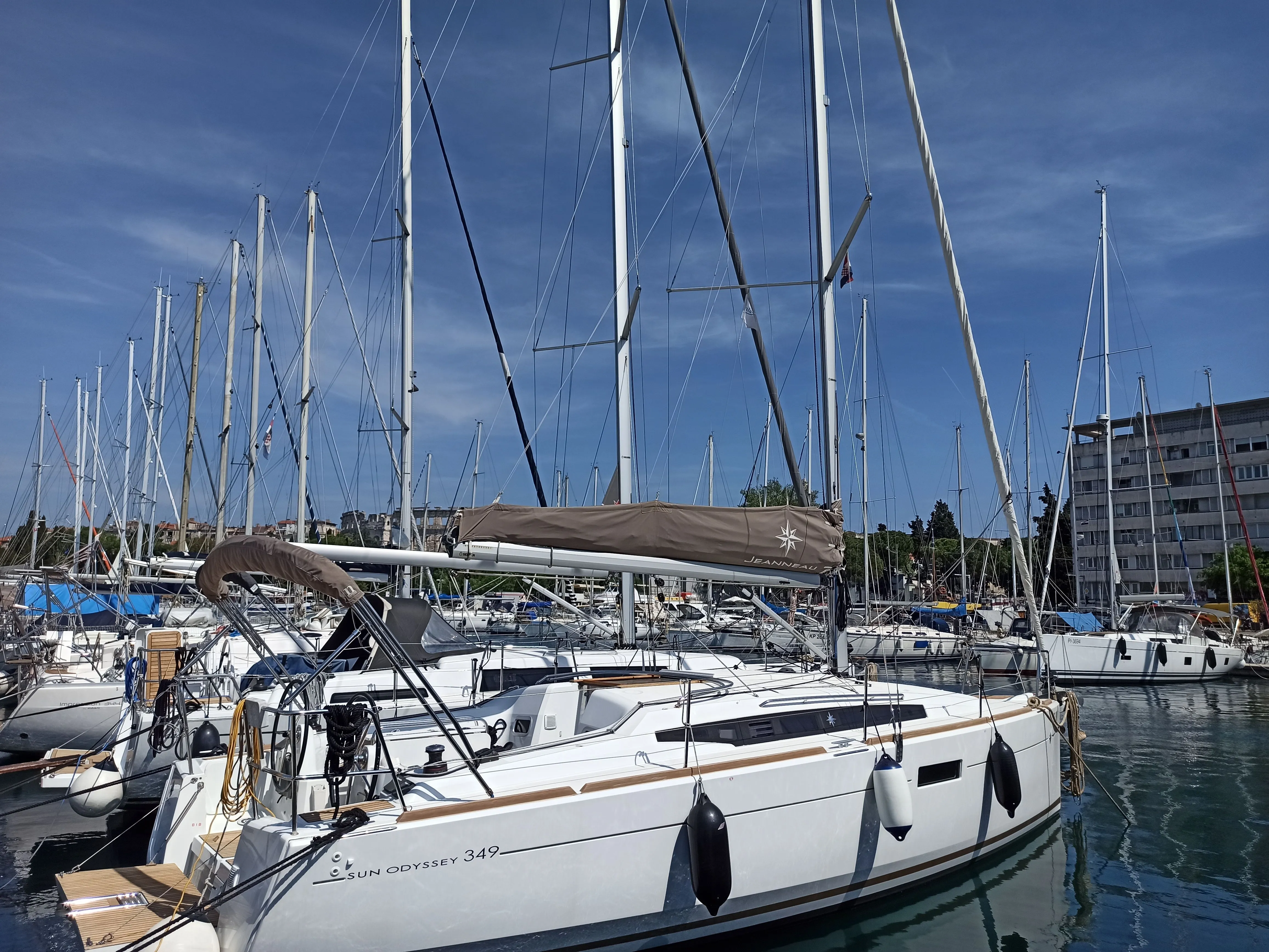 Romana Charter Boat