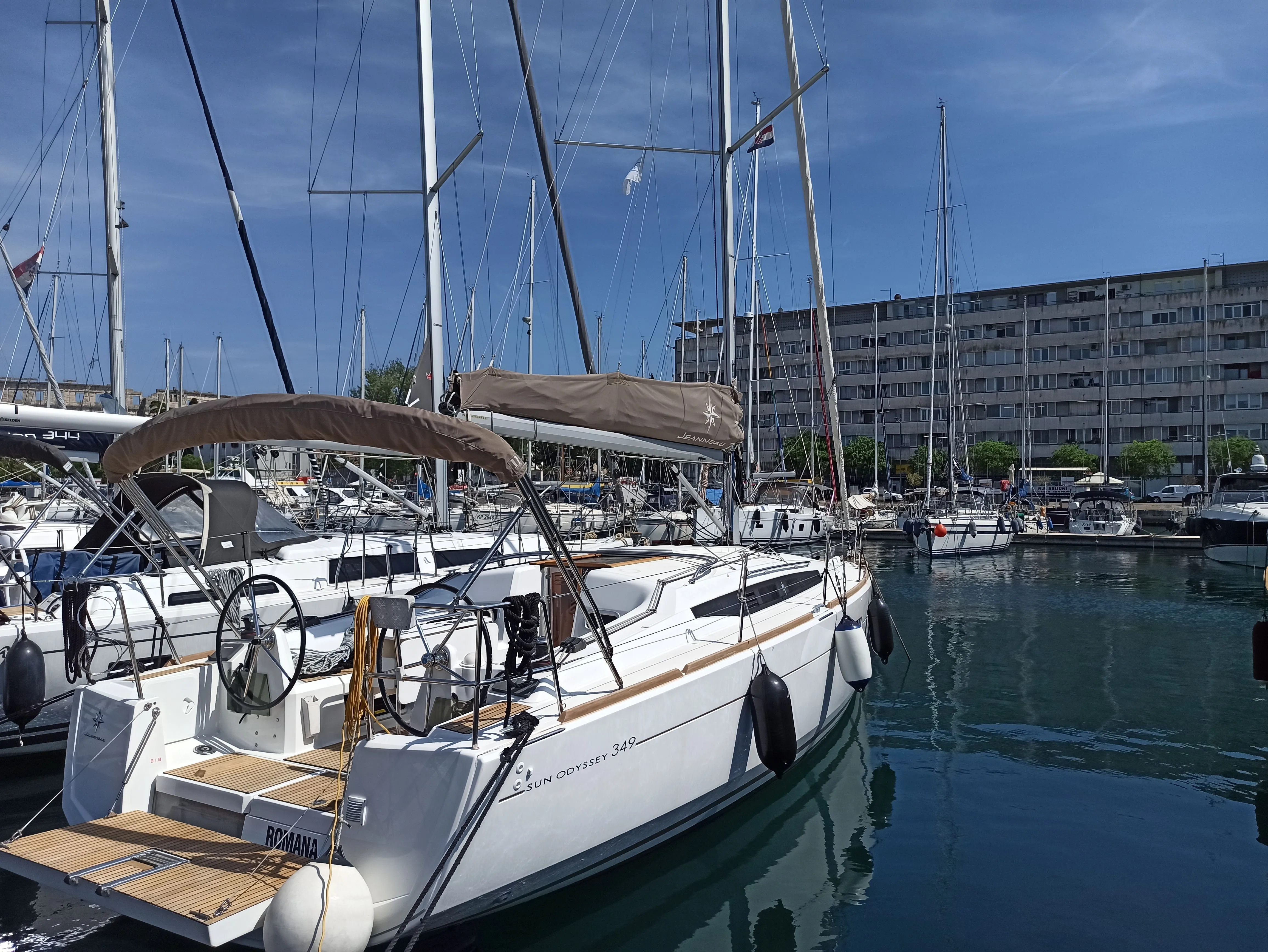 Romana Charter Boat