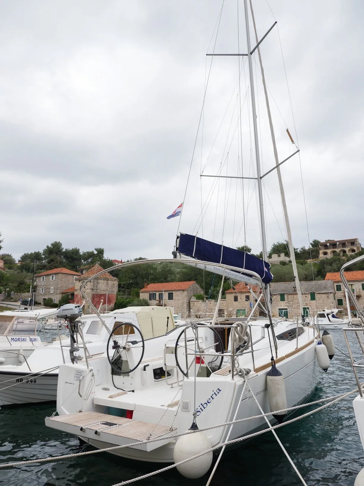 Siberia Charter Boat