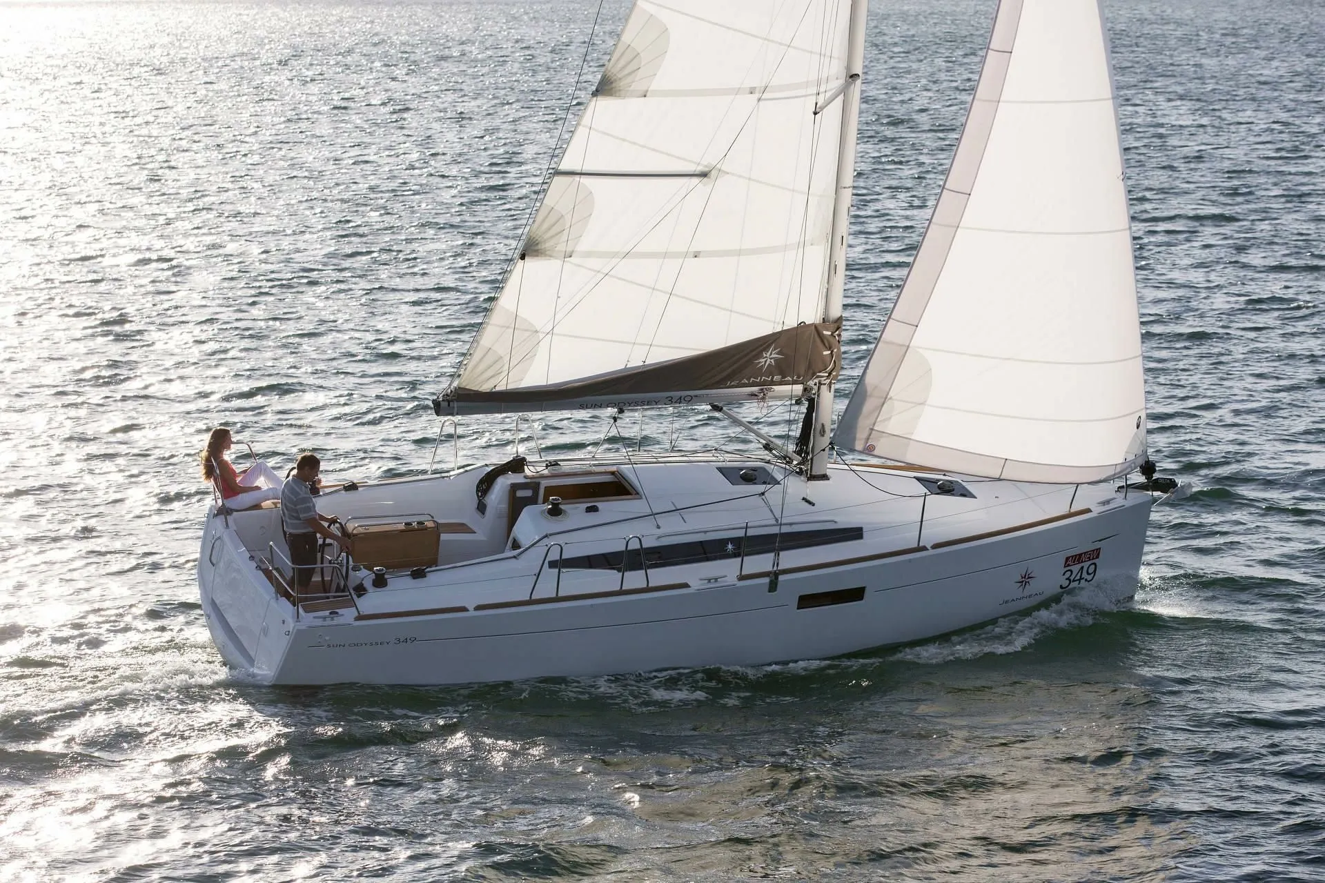 Rent a 10.69m 2 Cabin Sailing Yacht in Hyeres