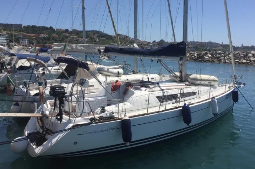 Rent a 10.94m 3 Cabin Sailing Yacht in Punta Ala
