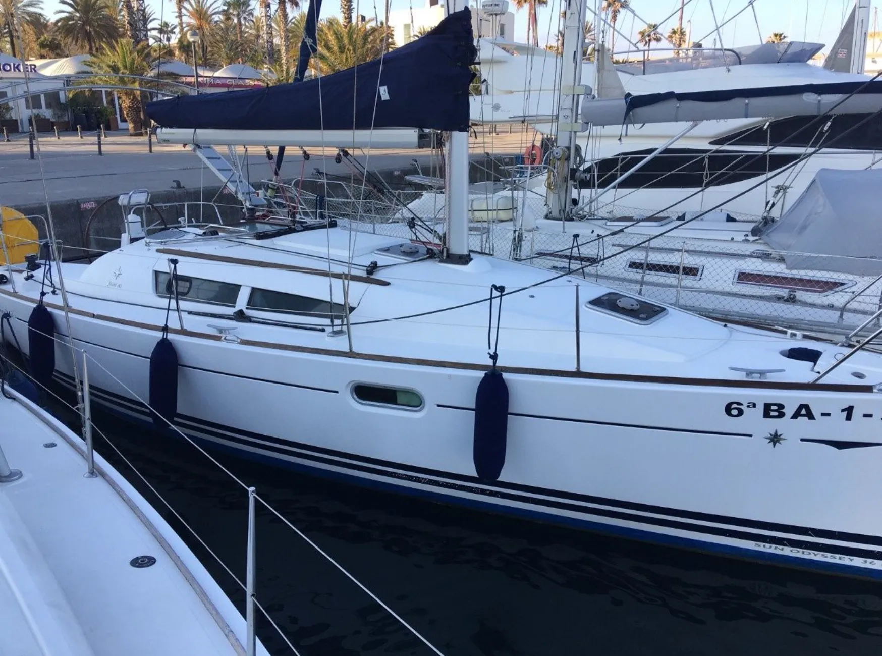 Tekne - Barcelona 11m Kiralık Jeanneau Sun Odyssey 36