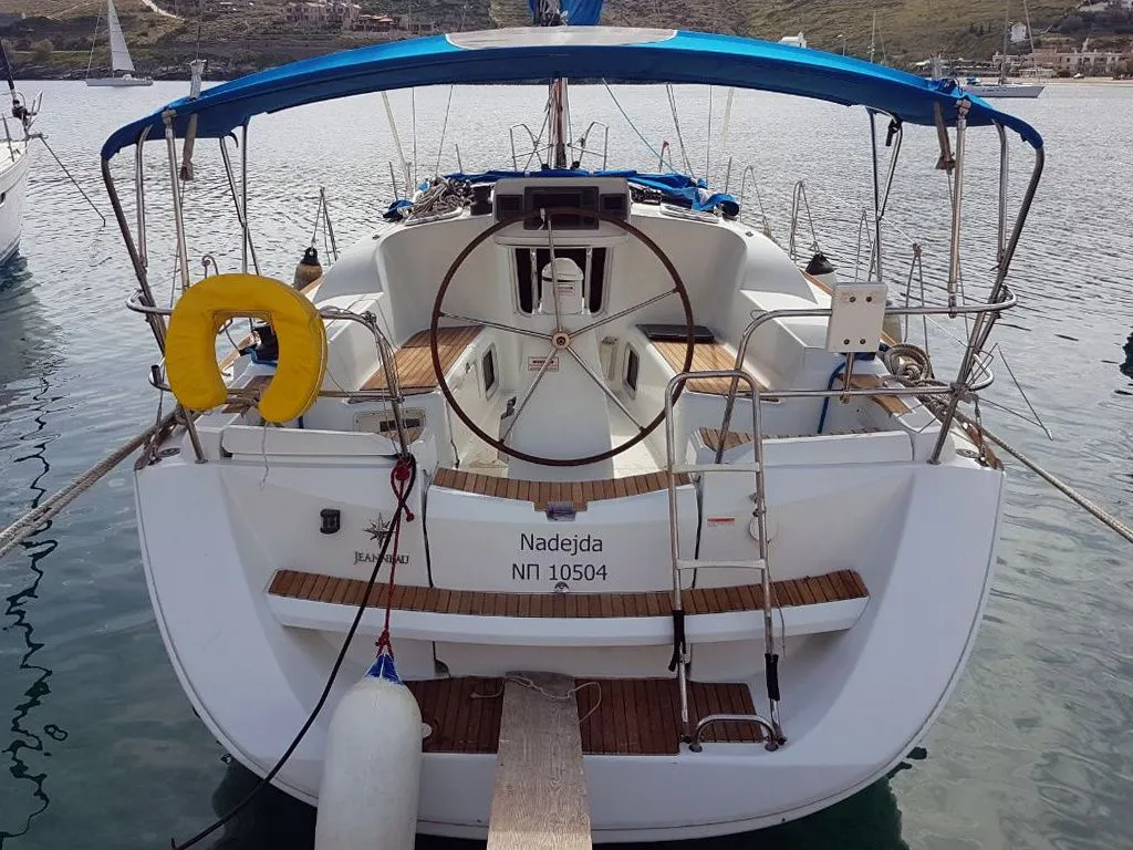 Nadejda Kiralık Teknesi - 1