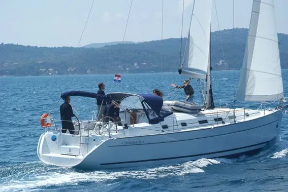 Sedna Charter Boat - 4