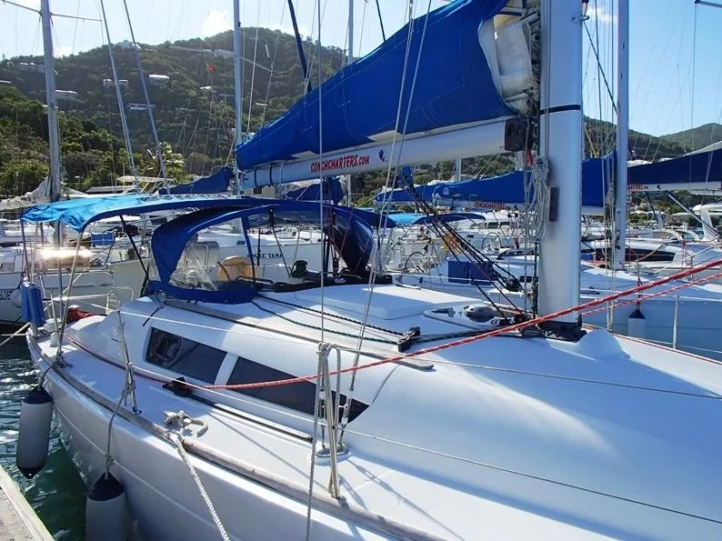 Explore Road Town on a 10.98m Rental Sailing Yacht