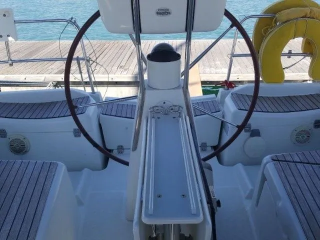 Rent a 10.94m Sailing Yacht in Gouvia