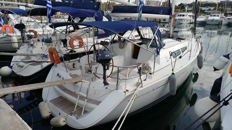 Rent a 10.84m 3 Cabin Sailing Yacht in Elefsina