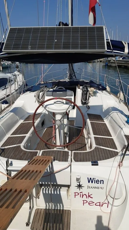Pink Pearl Charter Boat