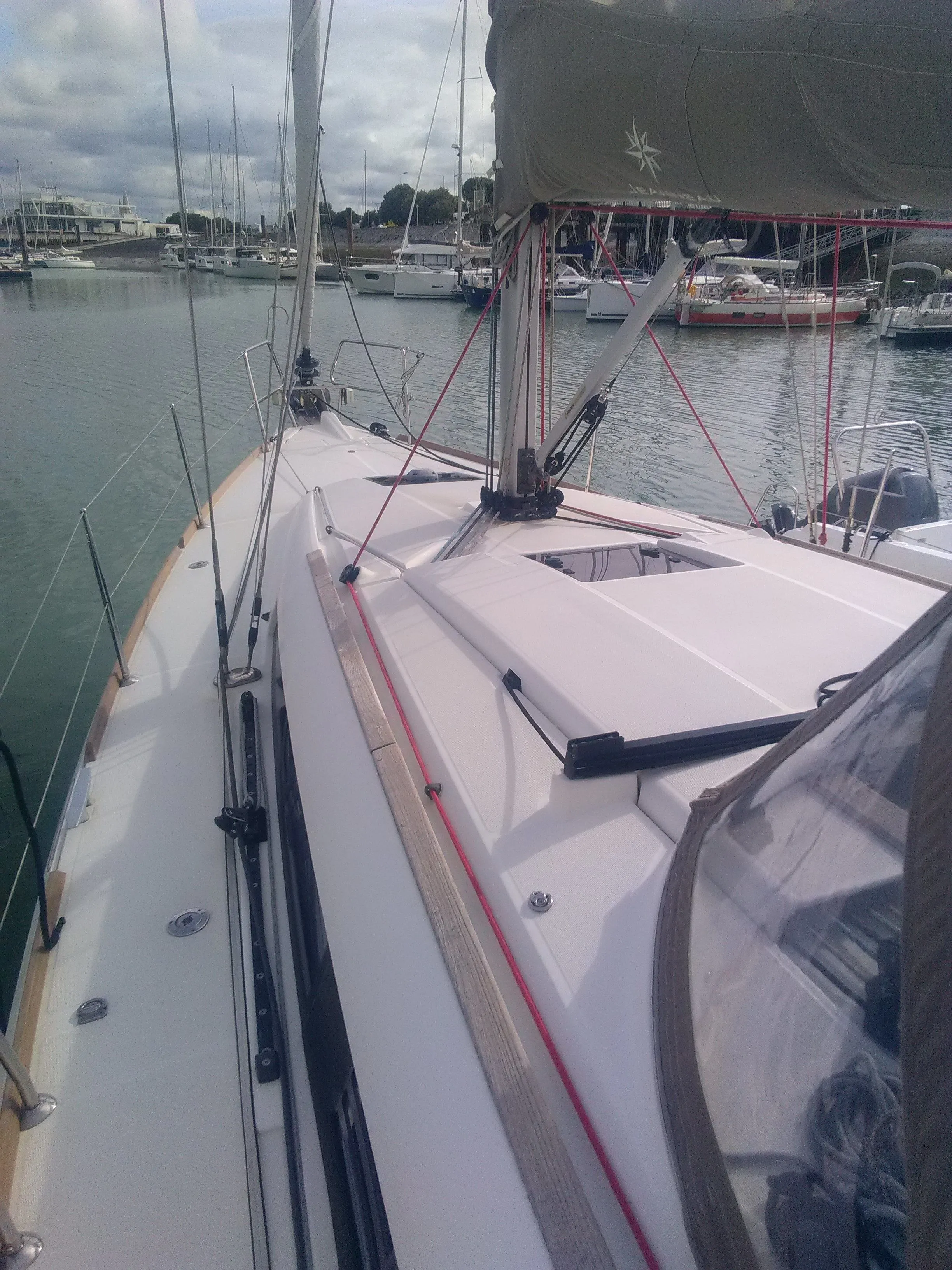 La Rochelle 11.34m Kiralık Jeanneau Sun Odyssey 379