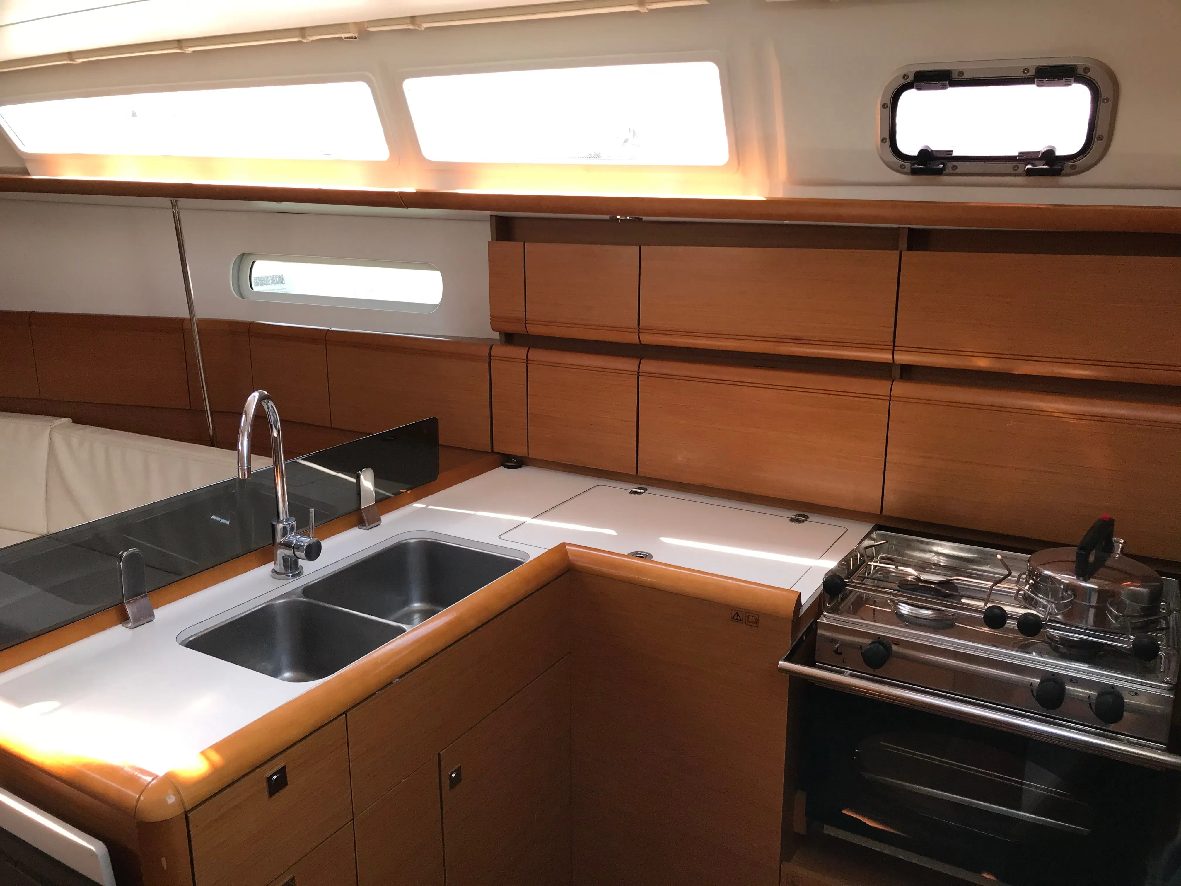 Sirius Charter Boat