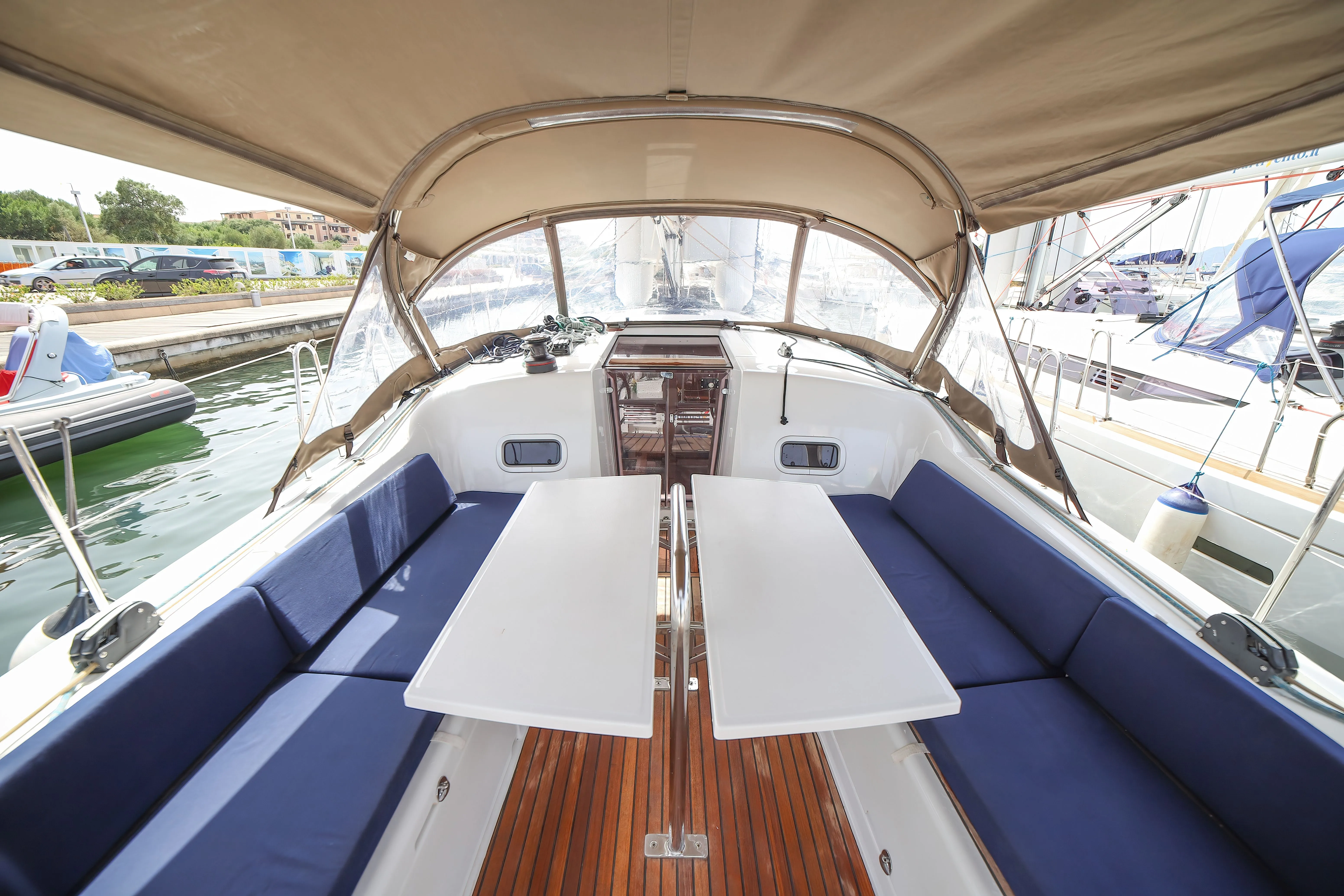 Twenty-One Cent Charterboot - 5