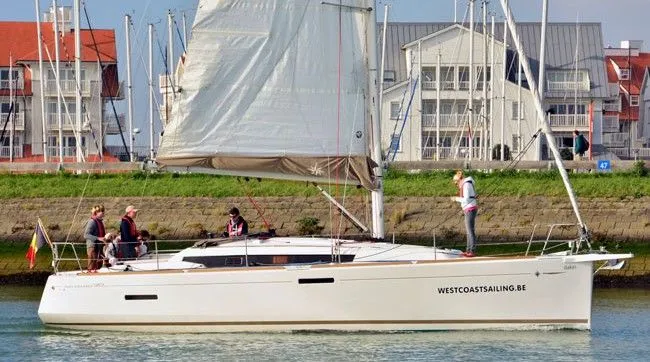 Explore Nieuwpoort on a 11.64m Rental Jeanneau Sun Odyssey 389