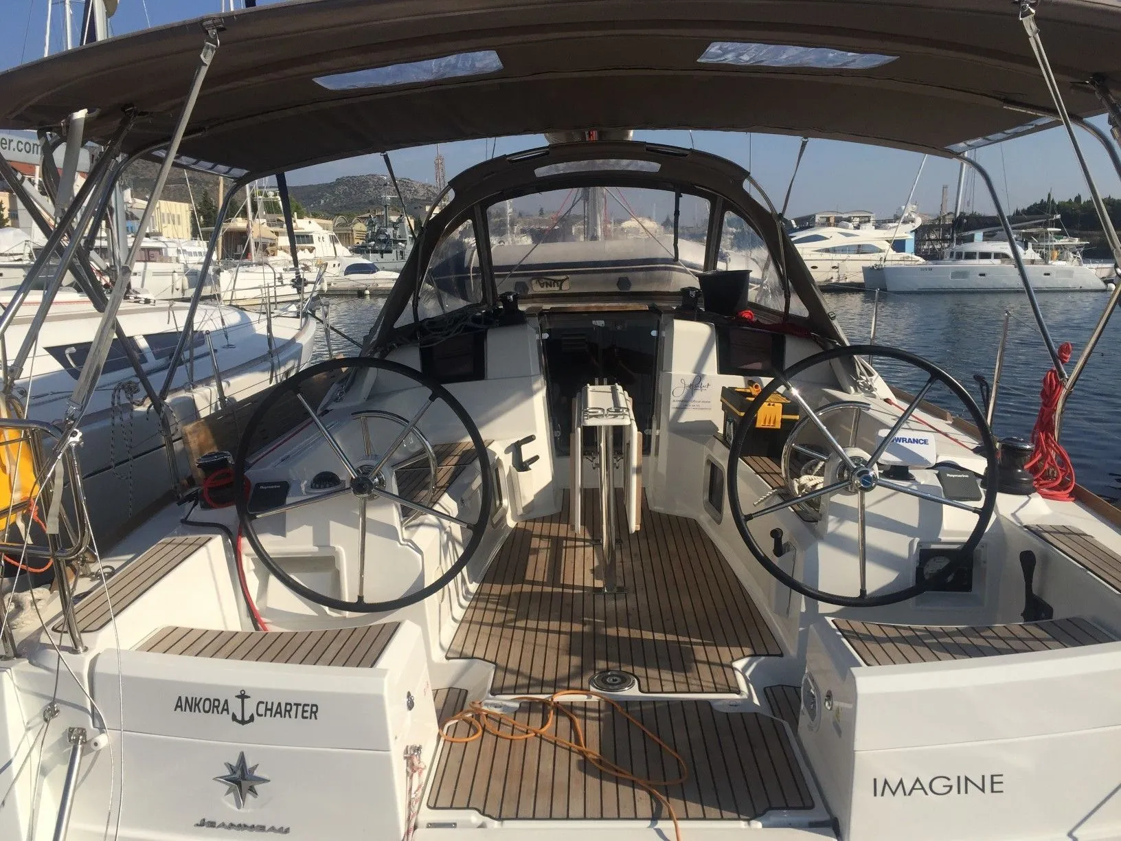 Rent a 11.34m Jeanneau Sun Odyssey 389 in Skradin