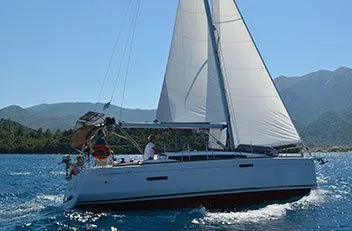 Чартер Maluna - 3