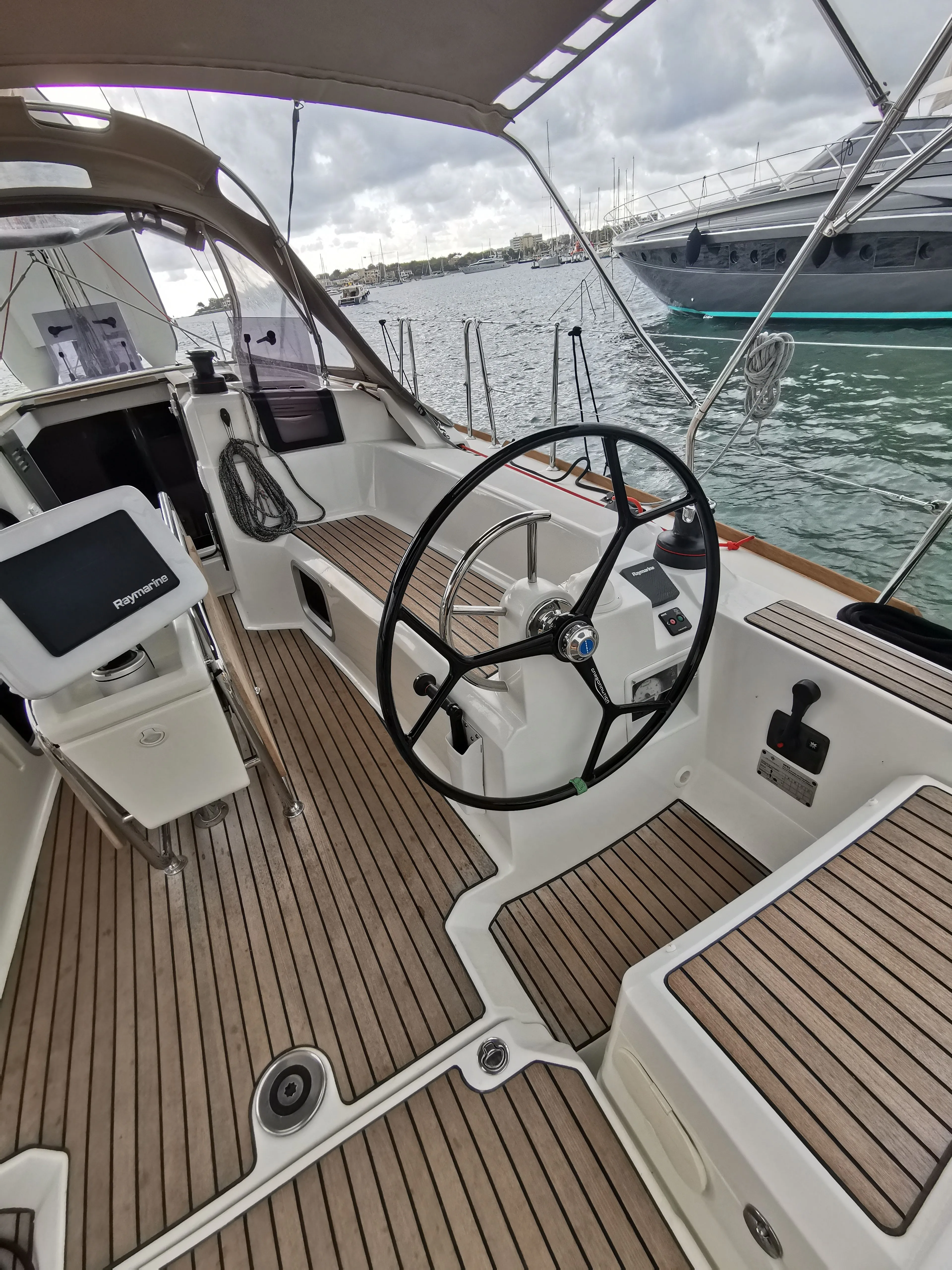 Explore Portocolom on a 11.75m Rental Jeanneau Sun Odyssey 389