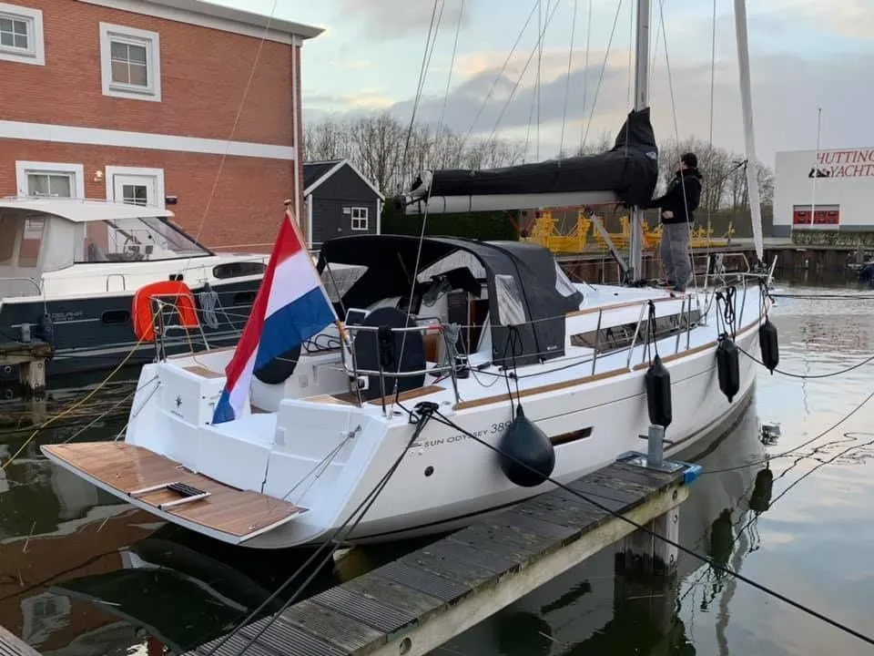 Charter a 11.75m Jeanneau Sun Odyssey 389 in Makkum