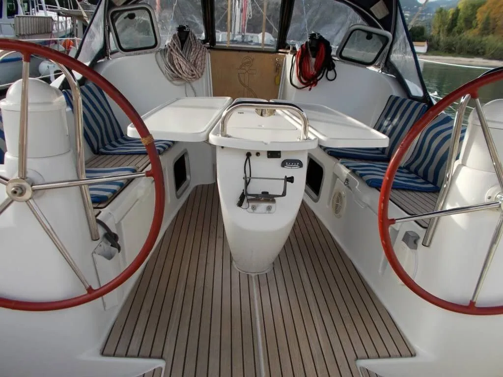 Nomad Charterboot - 3