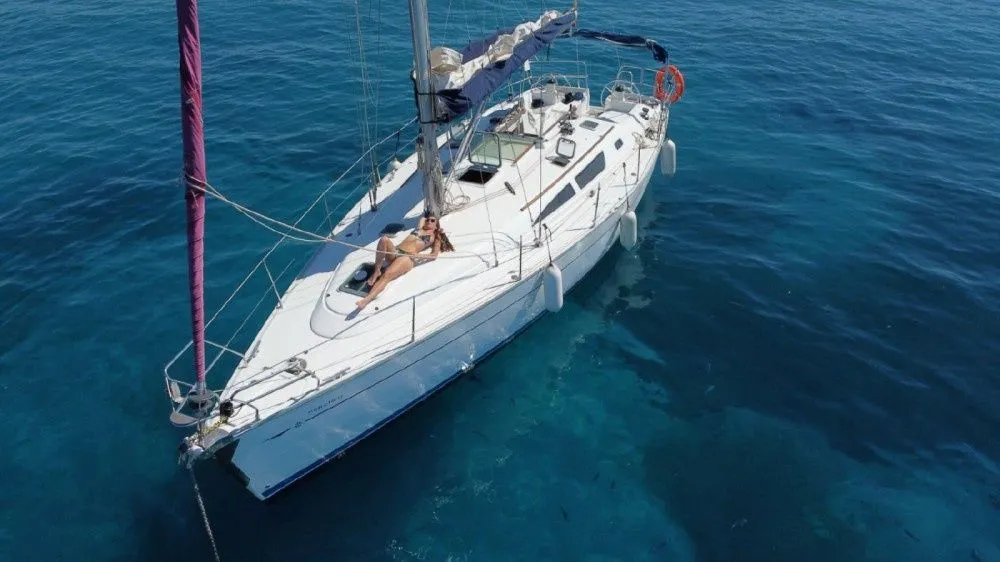 Jimena Charter Boat