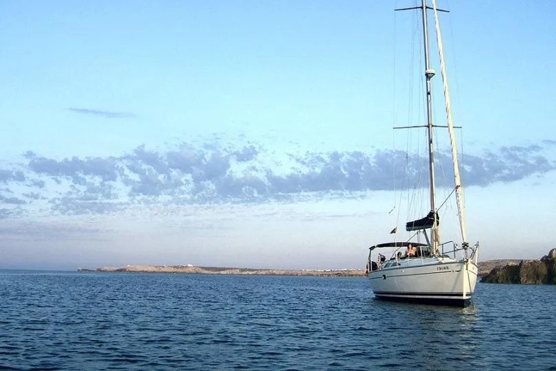 Trinidad Mietboot - 3