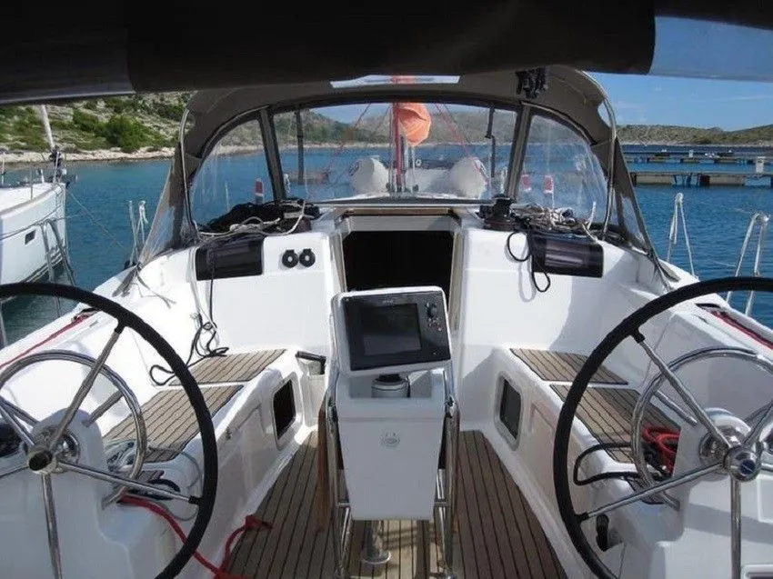 Чартер Pangea - 5