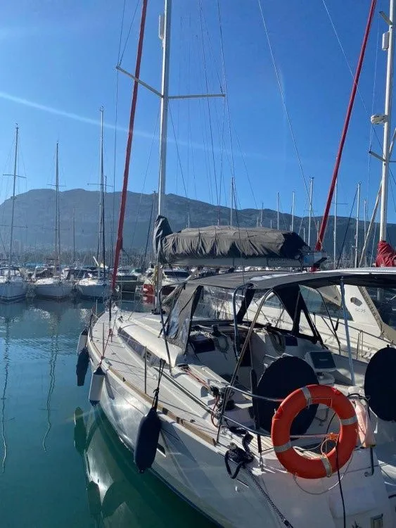 Чартер Sora - 3