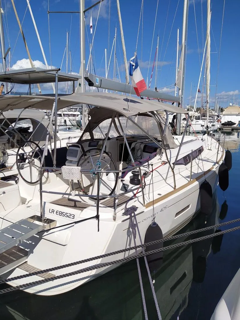 Чартер Traveller - 3