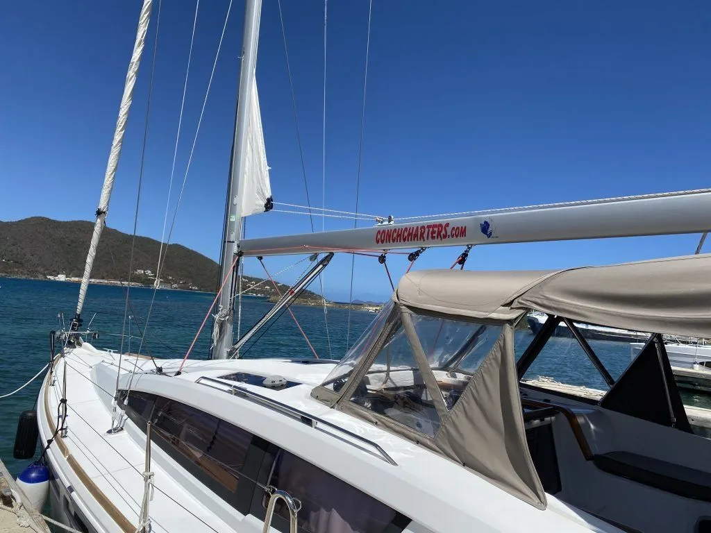 Joyous One Charterboot - 4