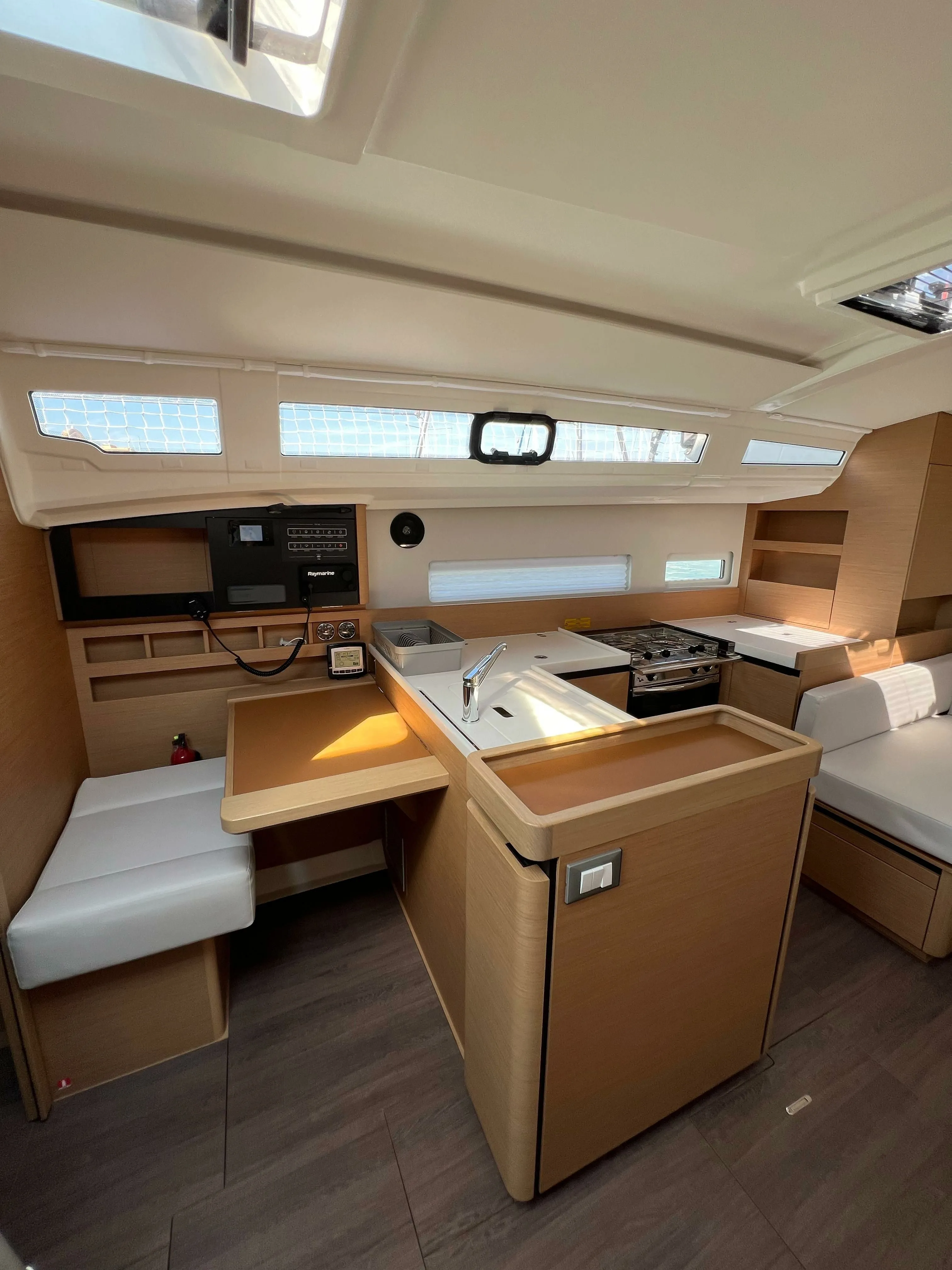 Rent a 12.35m 3 Cabin Sailing Yacht in Nettuno