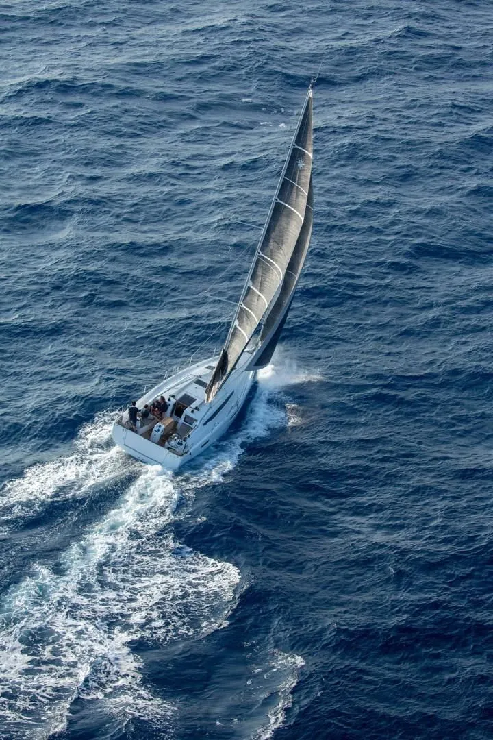 Evnia Mietboot - 3