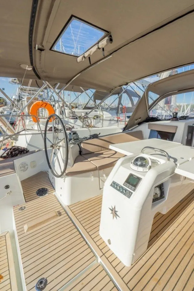 Kallisto Charter Boat - 5