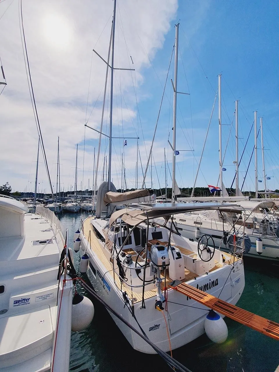 Kalumina Charter Boat - 5
