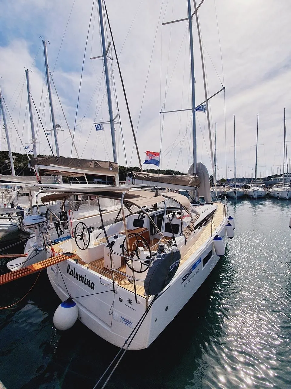 Kalumina Charter Boat - 3