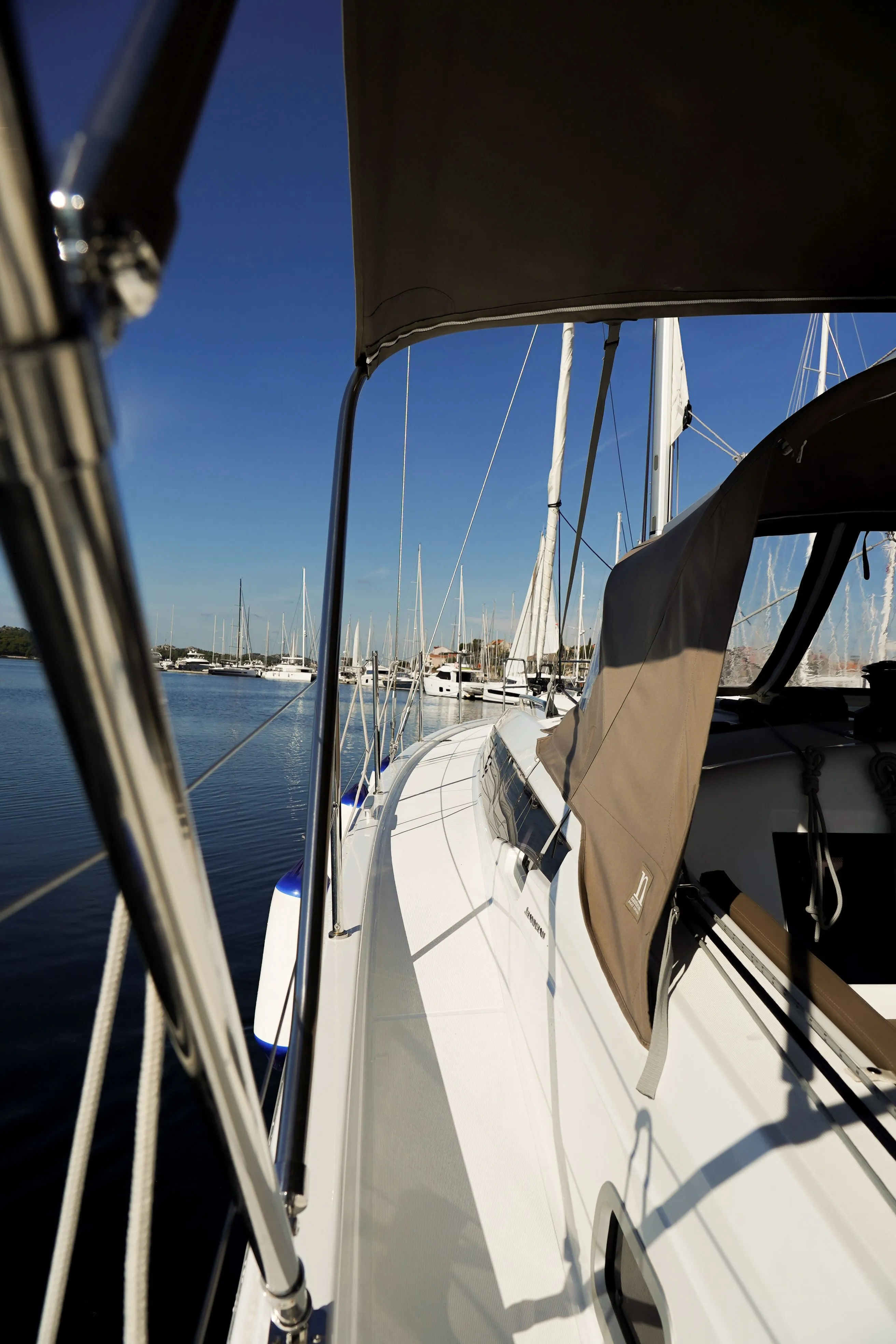 Explore Pirovac on a 12.35m Rental Sailing Yacht