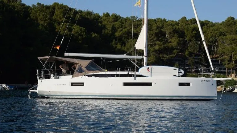 Lara Charterboot - 5