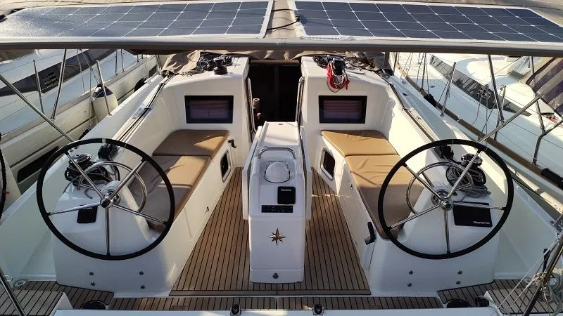 12.02m Loutraki Sailing Yacht Jeanneau Sun Odyssey 410 Hire