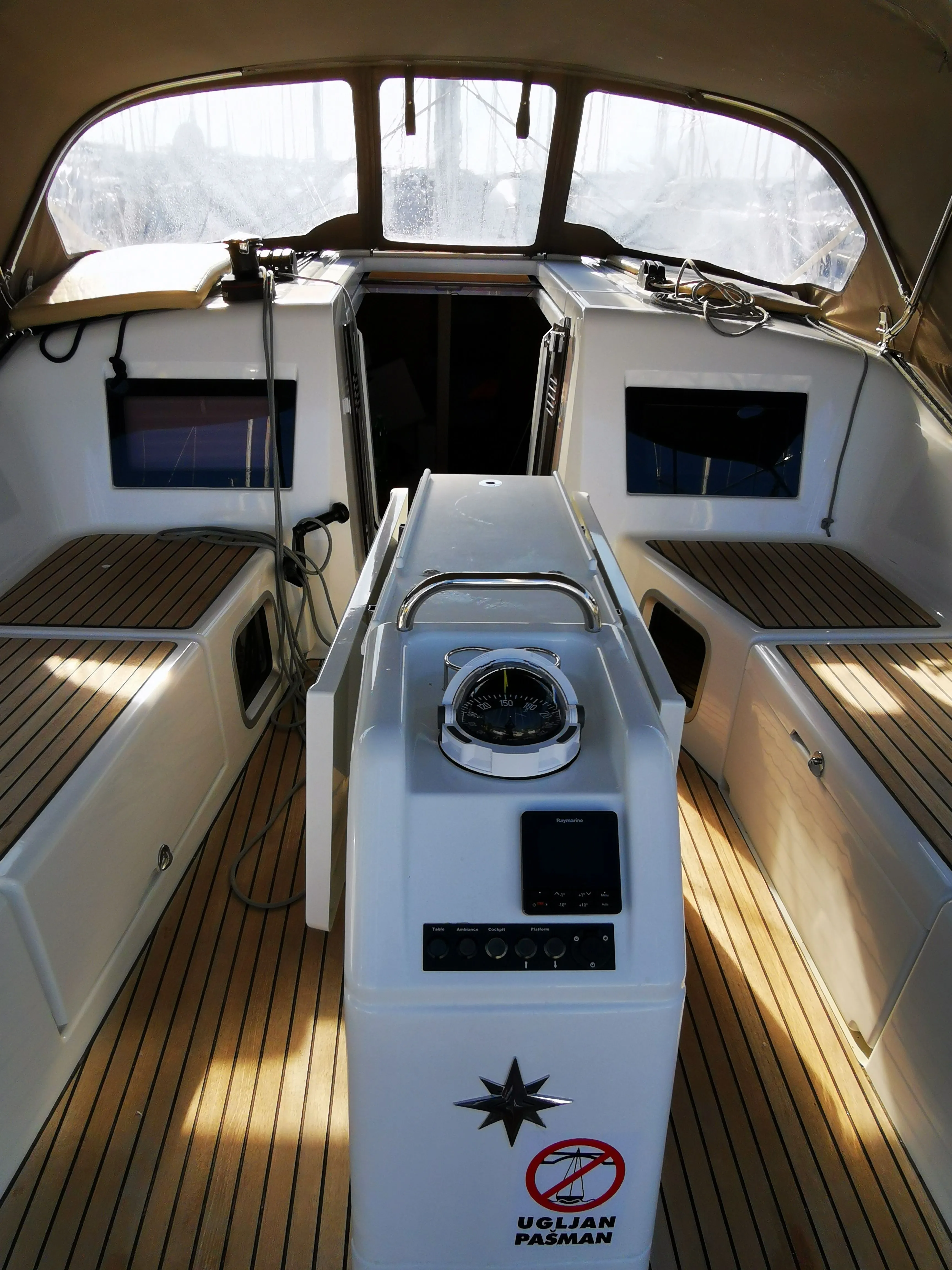 Polaris Charterboot - 5